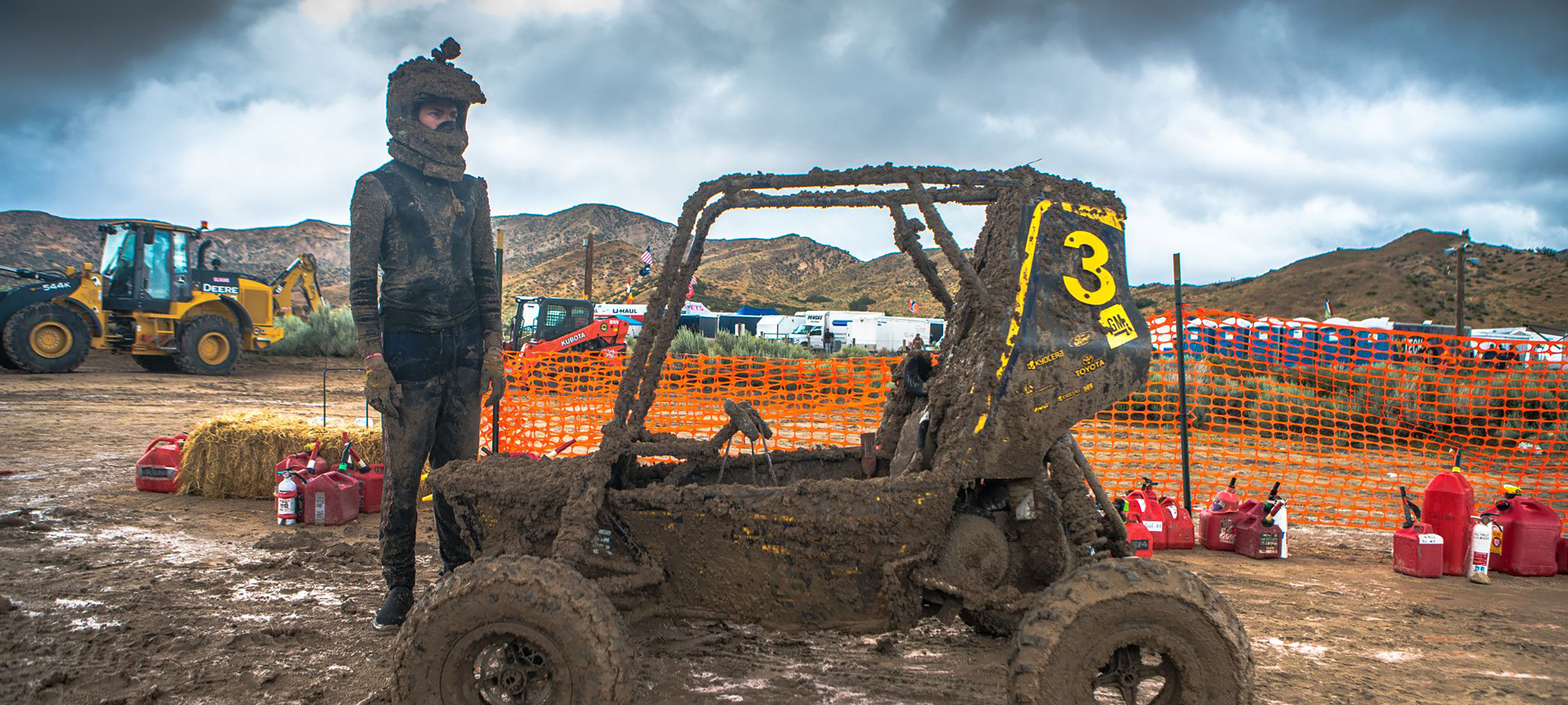 Baja Racing breaks records while leaving the competition in the dust